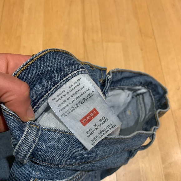 Vintage 90s Wranglers 30” x 30” - Picture 5 of 5